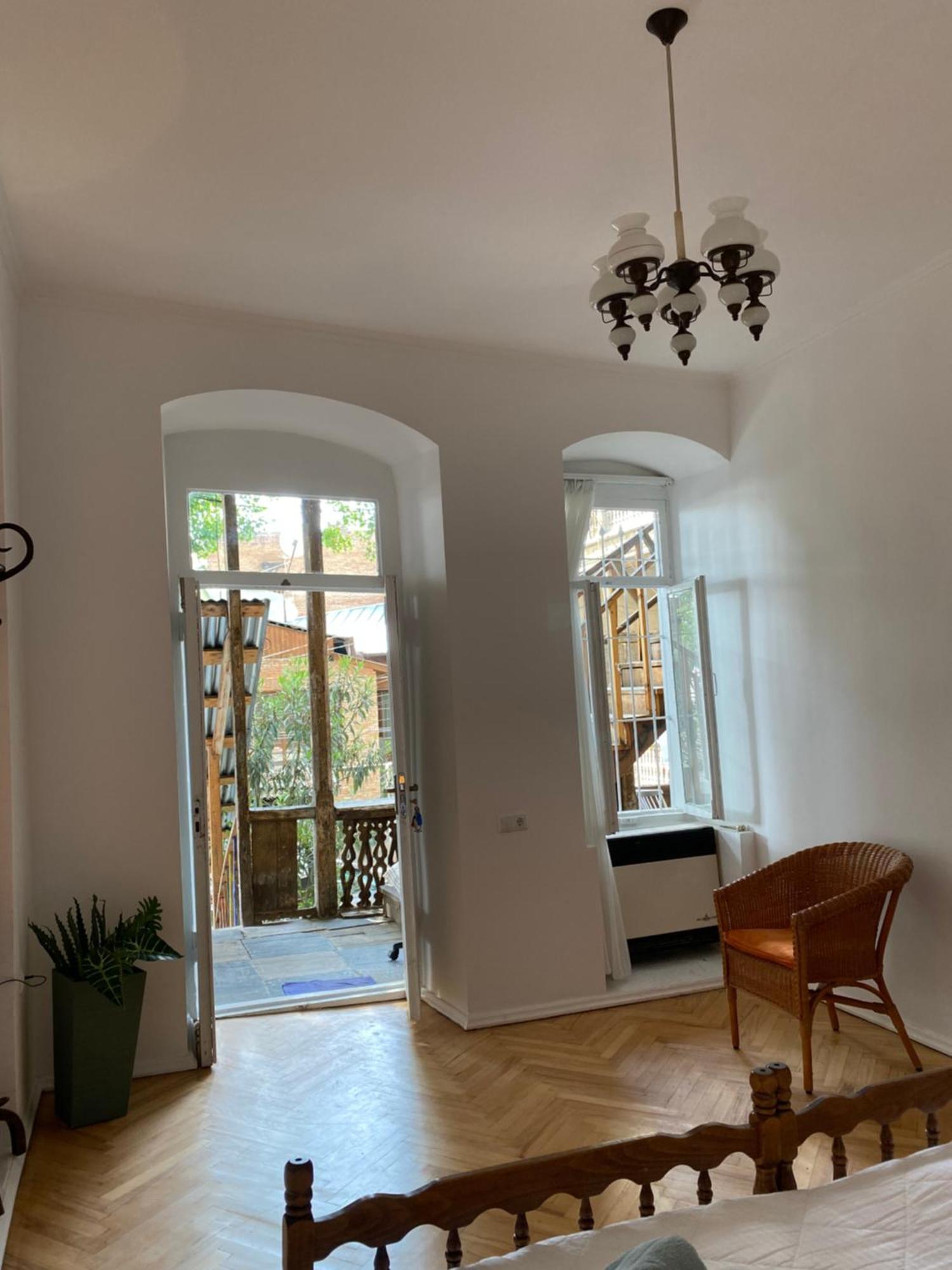 Old Tbilisi City Center, Two - Room Apartment Eksteriør billede