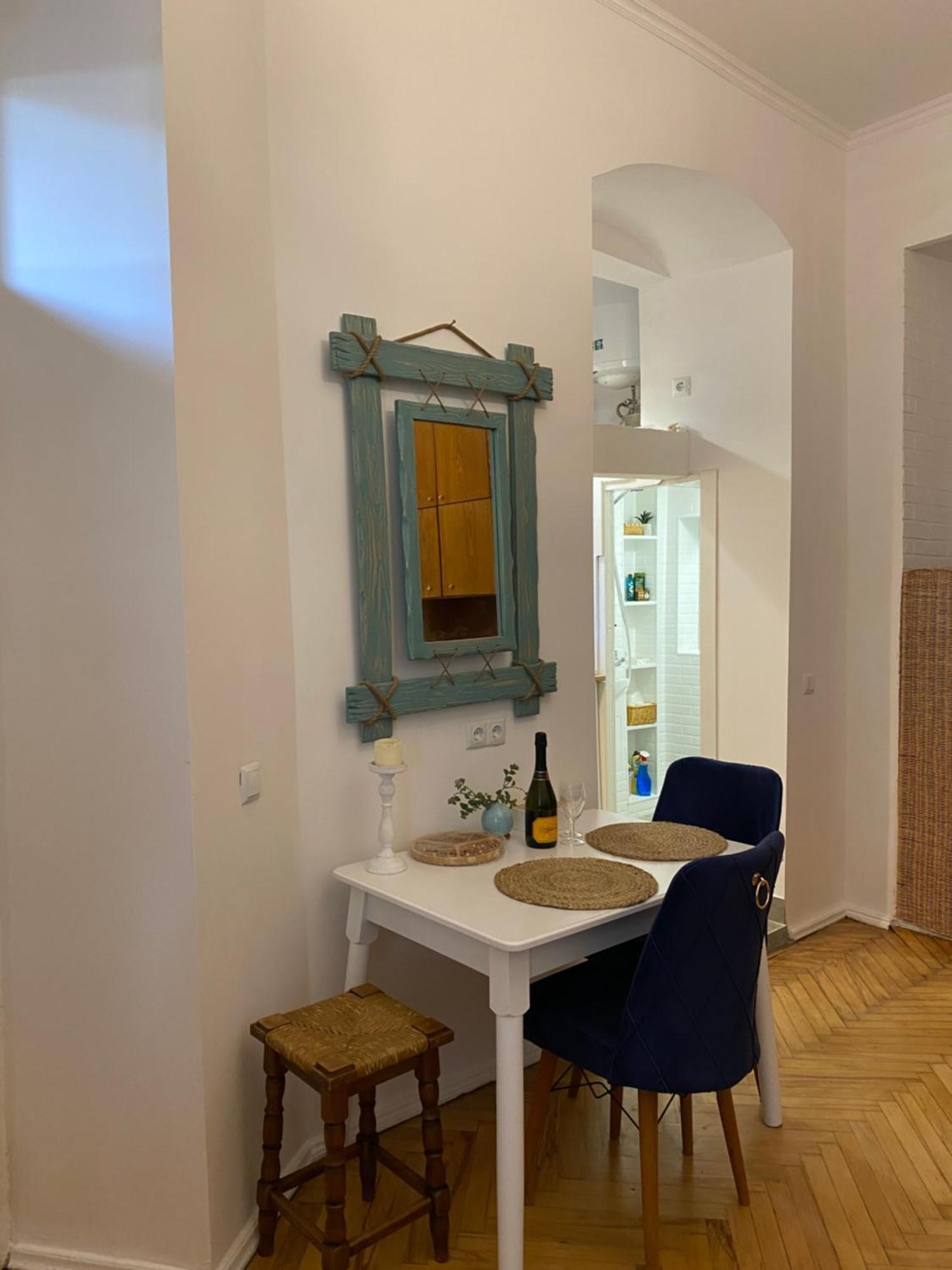 Old Tbilisi City Center, Two - Room Apartment Eksteriør billede