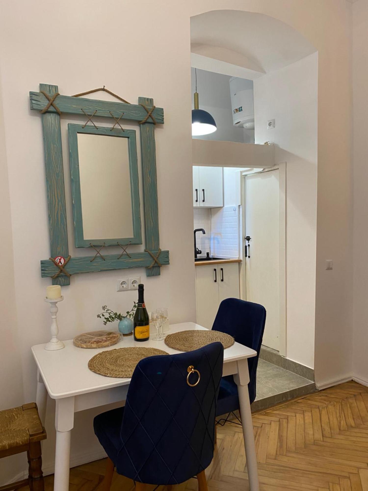 Old Tbilisi City Center, Two - Room Apartment Eksteriør billede